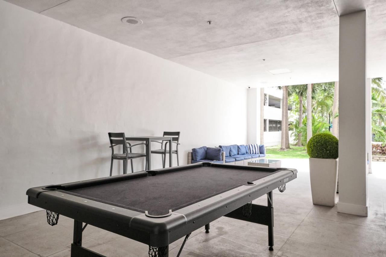 Miami Beach Collins Ave Apartments Free Parking Sunny Isles Beach Exterior photo