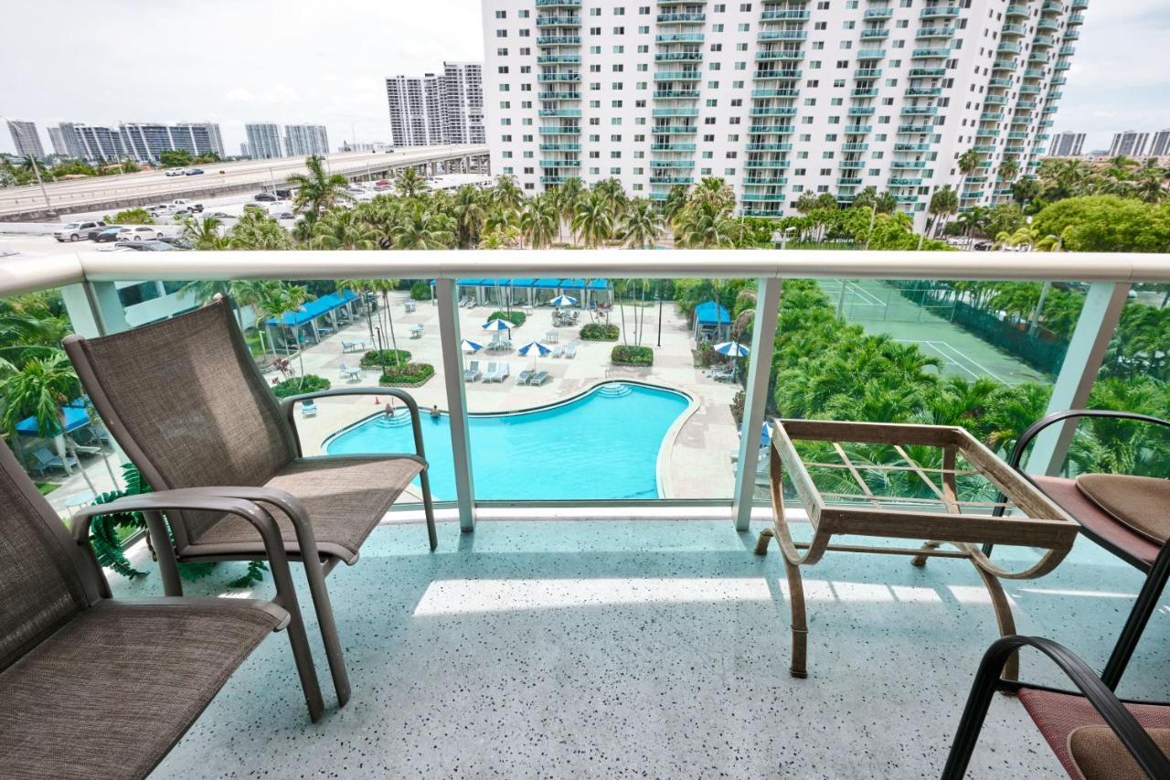 Miami Beach Collins Ave Apartments Free Parking Sunny Isles Beach Exterior photo
