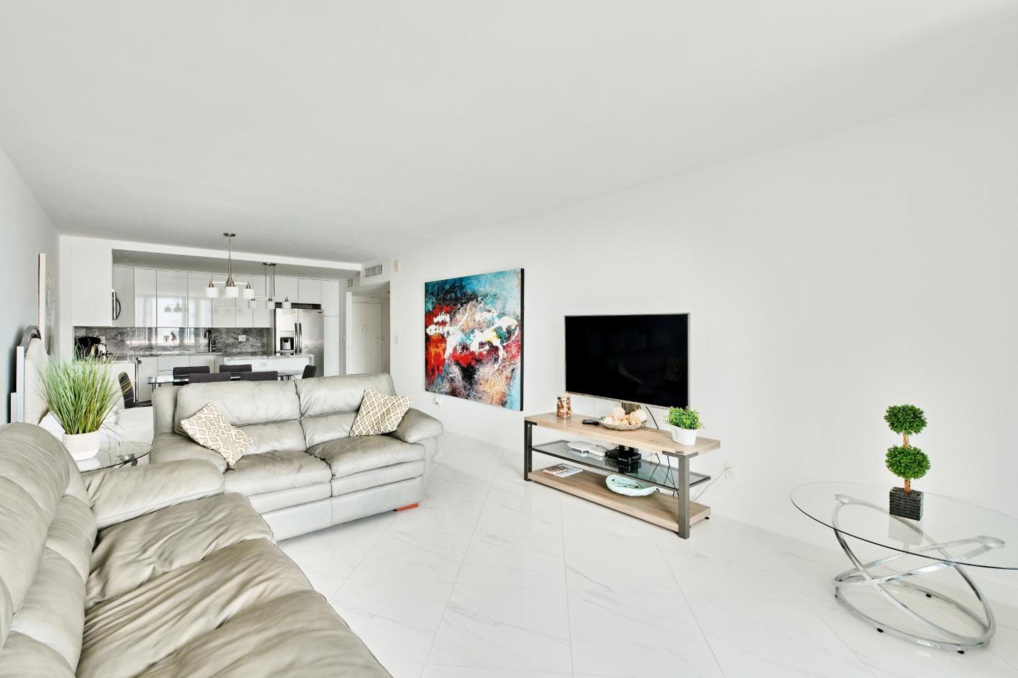 Miami Beach Collins Ave Apartments Free Parking Sunny Isles Beach Room photo