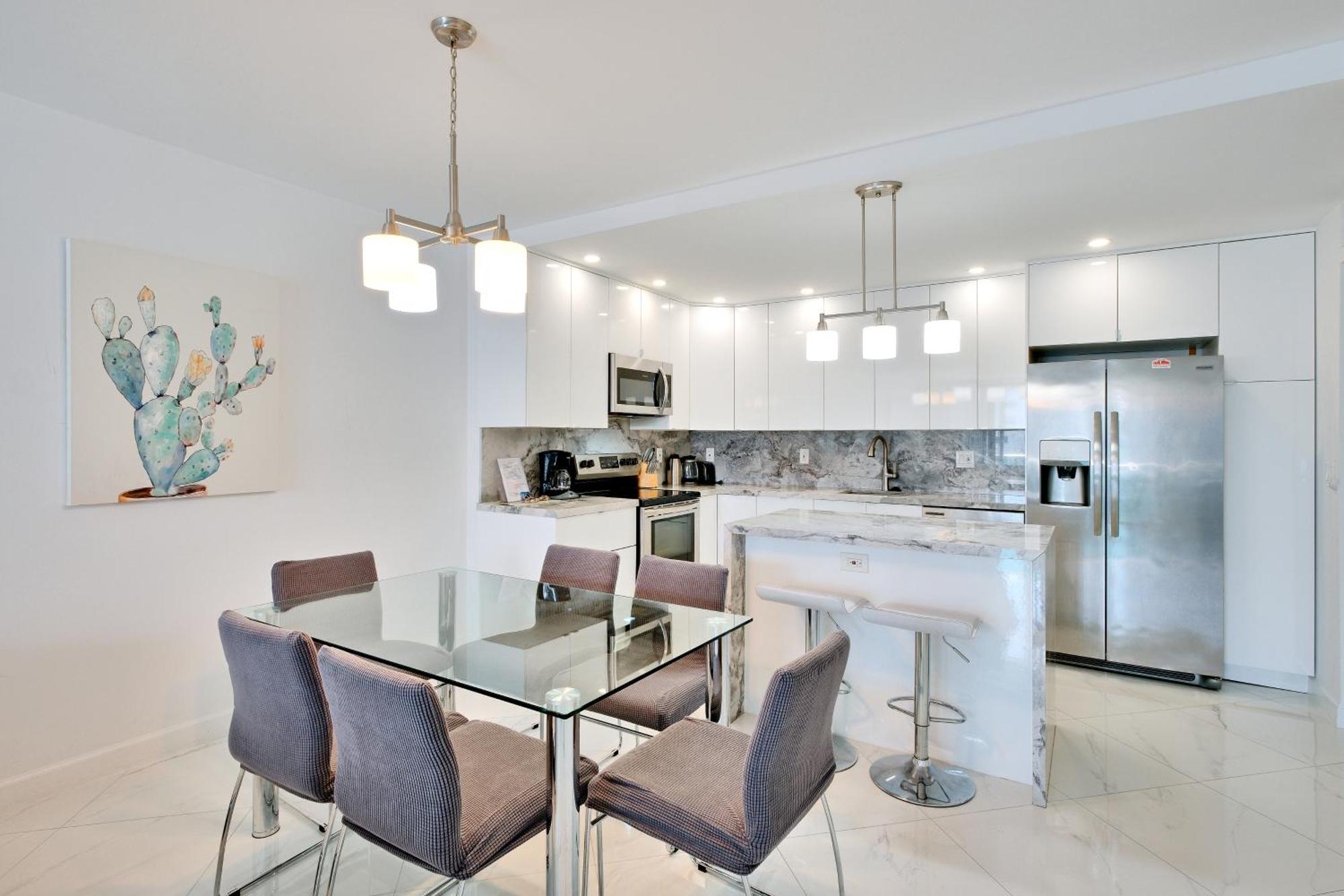 Miami Beach Collins Ave Apartments Free Parking Sunny Isles Beach Room photo